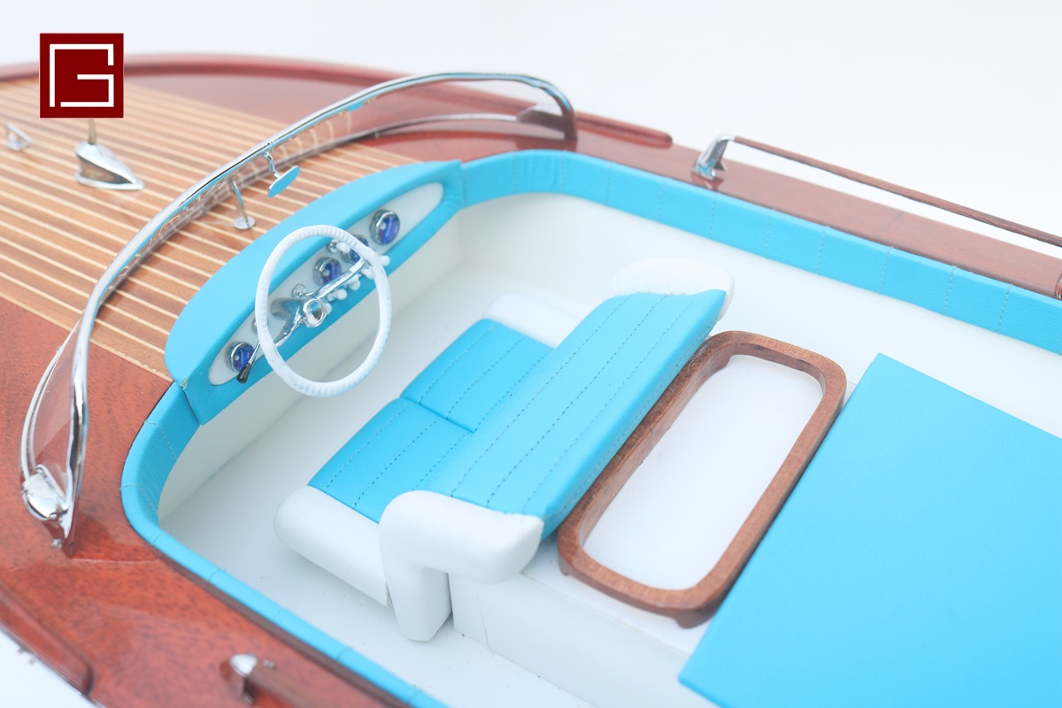 RIVA JUNIOR (1967 - 1972) (4)