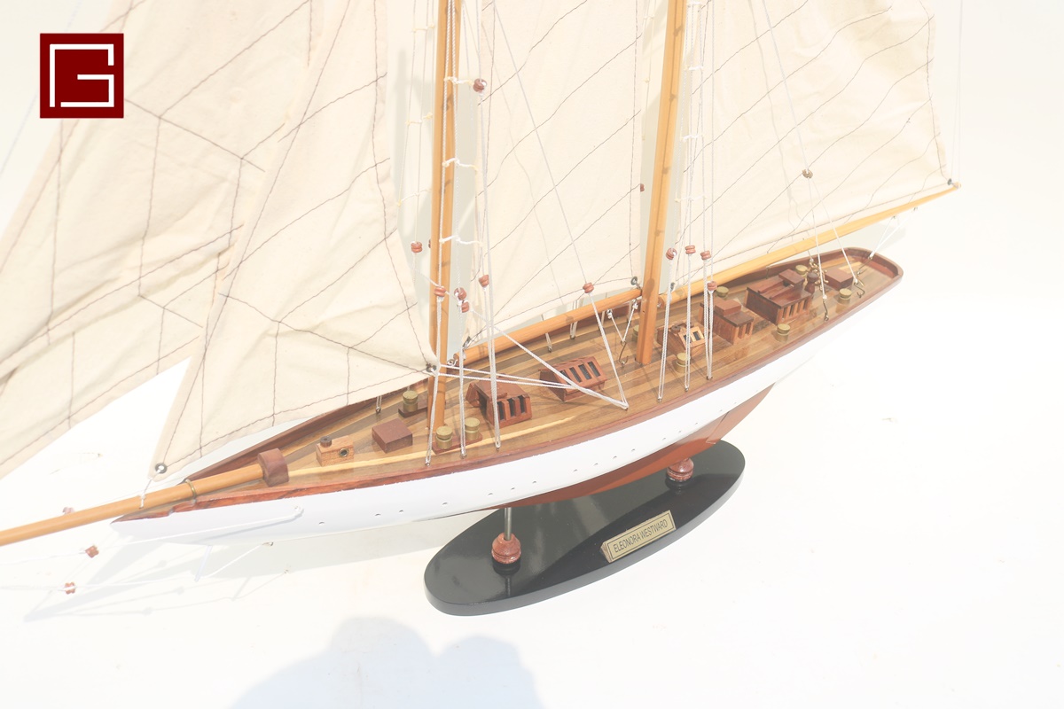 ELEONORA WESTWARD PAINTED (1)