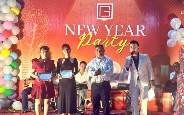 mo-hinh-thuyen-go-gia-nhien-2026