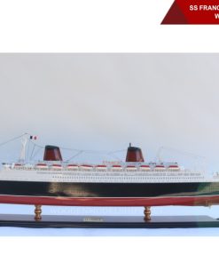 SS FRANCE SPECIAL EDITION WITH LIGHTS-01