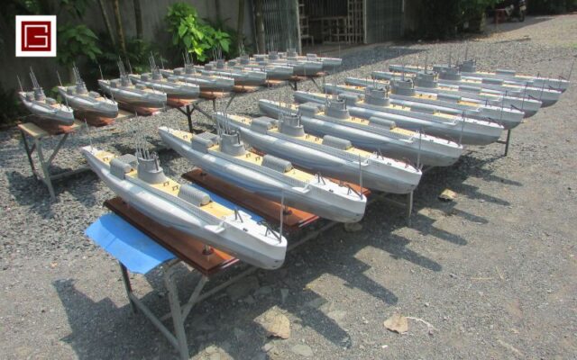 da-mat-voi-nhung-sieu-pham-mo-hinh-tau-thuyen-lon-tai-showroom-gia-nhien