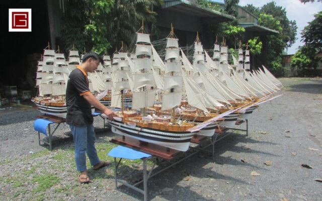 mo-hinh-thuyen-go-gia-nhien-toa-sang-ruc-ro-tai-vifa-expo-2026