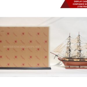 Display case for La Confiance Ship Model (1799 France)-01