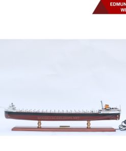 EDMUND FITZGERALD WITH LIGHTS-01