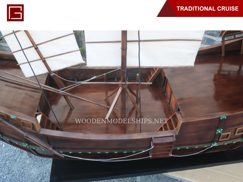 TRADITIONAL CRUISE-05