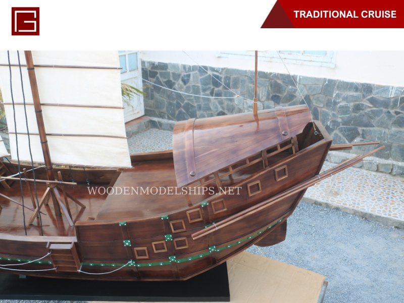 TRADITIONAL CRUISE-06