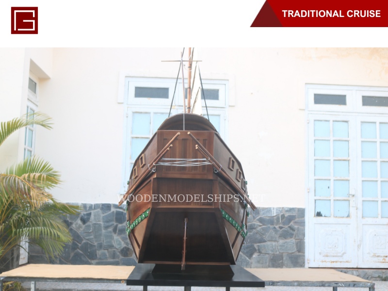 TRADITIONAL CRUISE-07