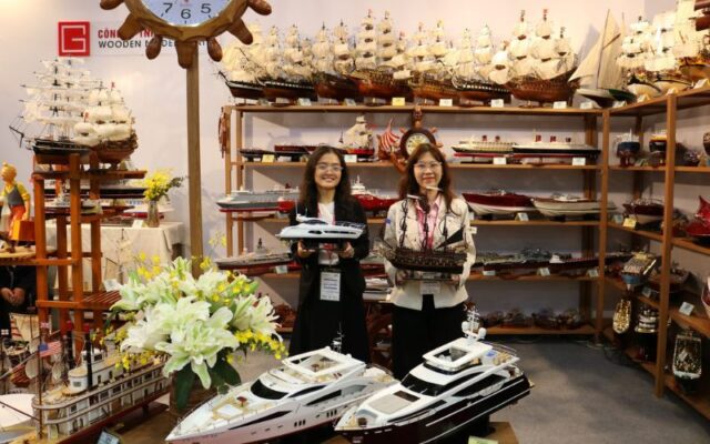cach-tan-huong-chuyen-du-thuyen-viet-nam-dang-cap