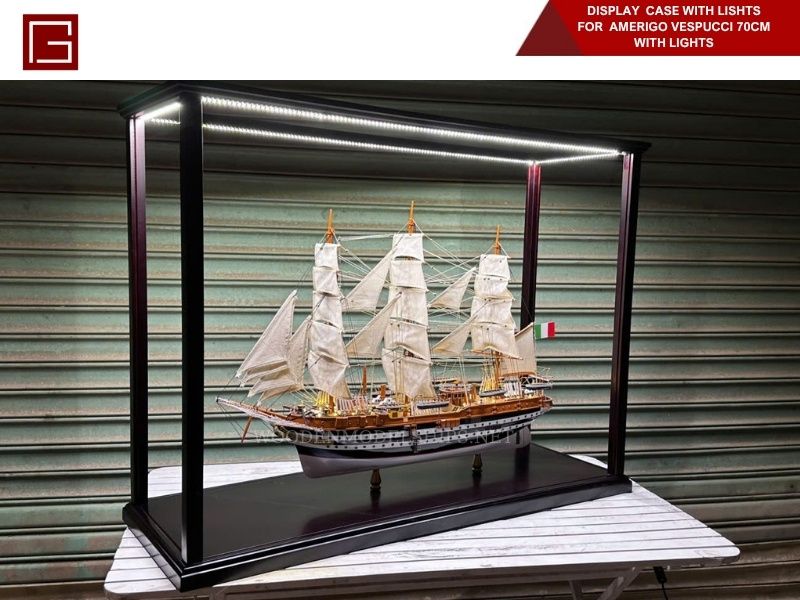 DISPLAY CASE WITH LISHTS FOR AMERIGO VESPUCCI 70CM WITH LIGHTS-04