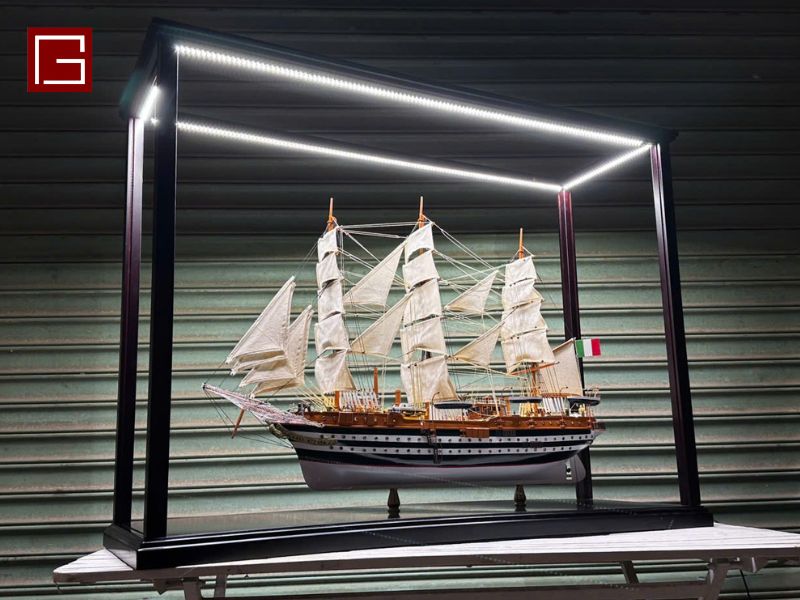 DISPLAY CASE WITH LISHTS FOR AMERIGO VESPUCCI 70CM WITH LIGHTS-06