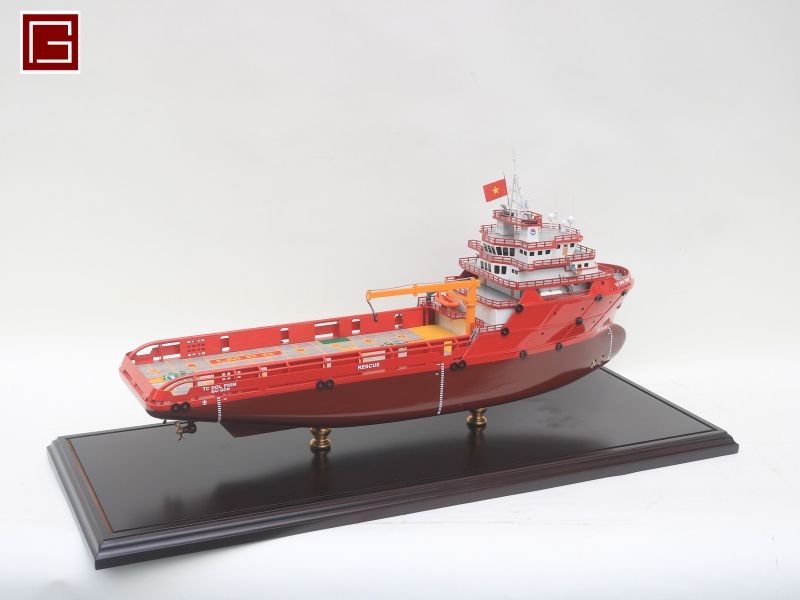 DISPLAY CASE FOR TC DOLPHIN OFFSHORE TUG VESSEL-07