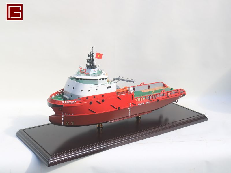 DISPLAY CASE FOR TC PRINCESS OFFSHORE TUG VESSEL-07
