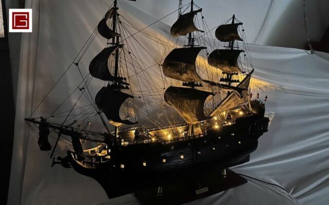 pirate-ship-va-black-pearl-khac-nhau-nhu-nao