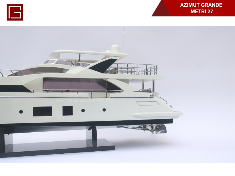 Azimut Grande Metri 27-06