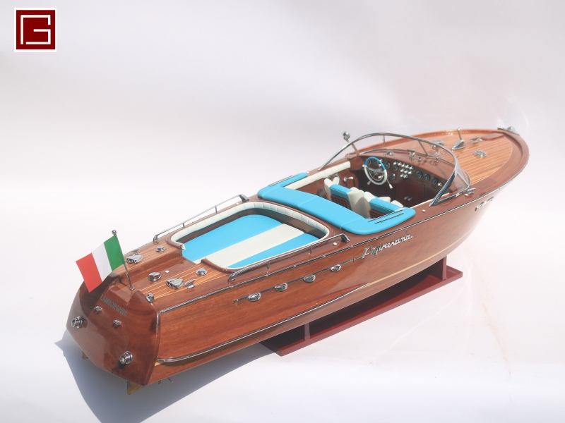 SUPER RIVA LAMBORGHINI-13