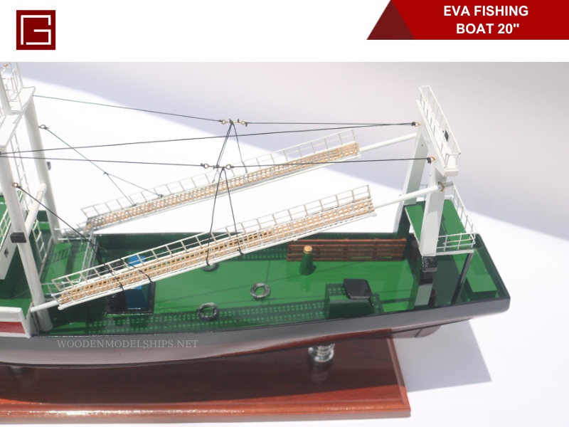 EVA FISHING BOAT 20''-04