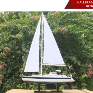 HALLBERG RASSY 62 32''-01