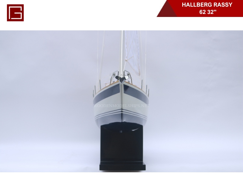 HALLBERG RASSY 62 32''-07